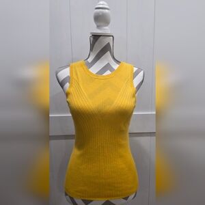 Express NWT Women's Tank Size M 091 A-1